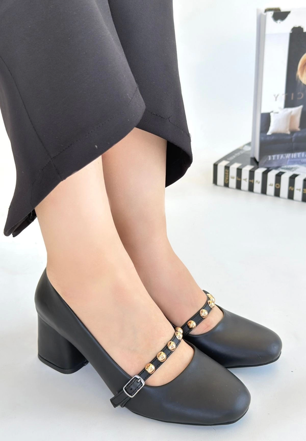 Tino Siyah Cilt Topuklu Ayakkabı - Image 1