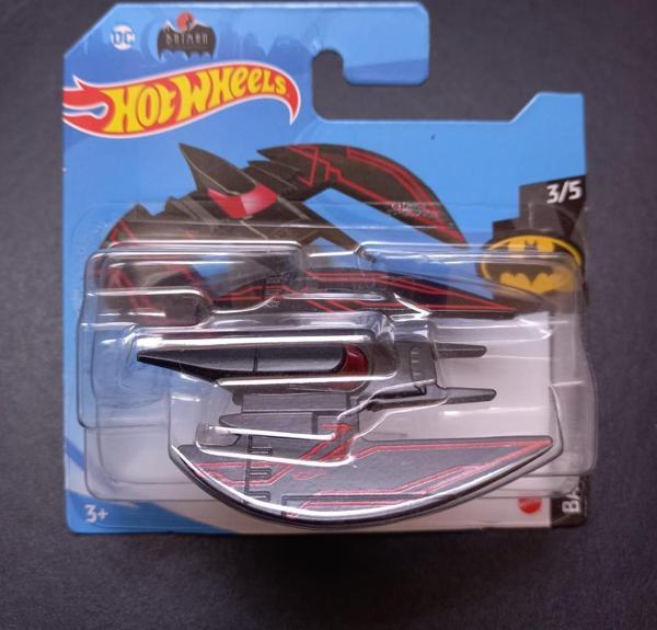Escoines 39963688e004fc7796 HotWheels 1/64 2021 BATMAN BATPLANE 3/5 - Image 1