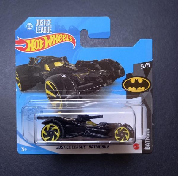 Escoines 39963688e005eab327 HotWheels 1/64 2021 BATMAN JUSTICE LEAGUE BATMOBILE Treasure Hunt 5/5 - Image 1