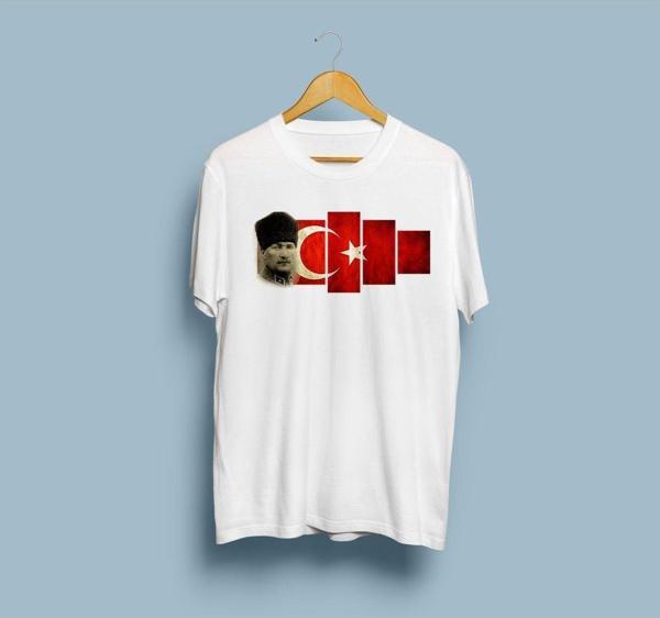 Oversize Mustafa Kemal Atatürk ve Türk bayrağı tasarım unisex T-shirt - Image 1