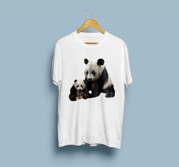 Oversize Panda Ailesi tasarım unisex T-shirt - Image 1