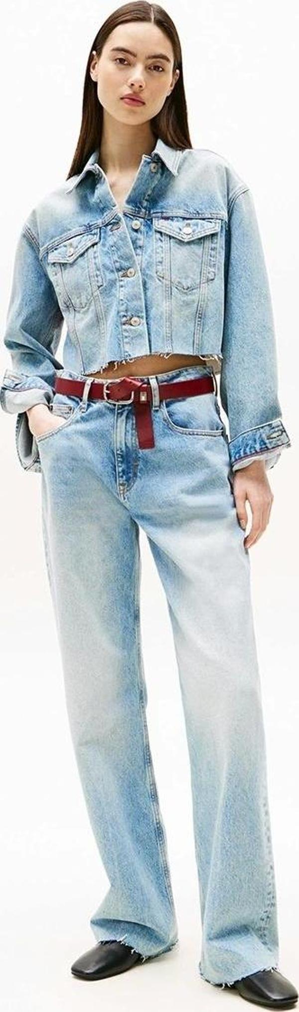 Tommy Jeans Kadın İkonik Şeritli Kısa Jean Mavi Ceket DW0DW210631A5 - Image 1