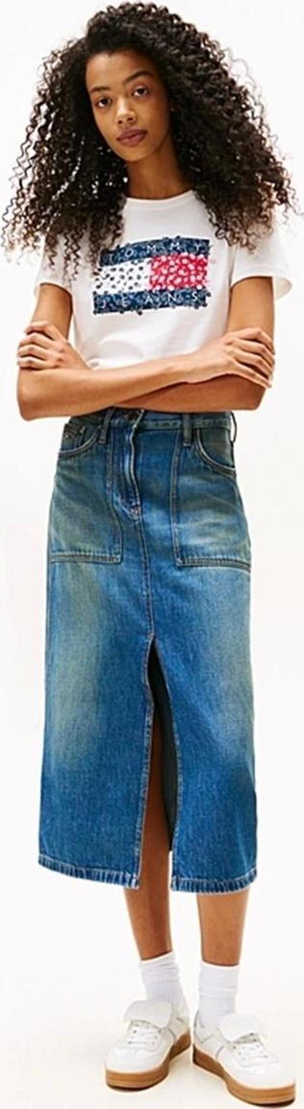 Tommy Jeans Kadın Çiçekli Bayrak Desenli Beyaz T-shirt DW0DW20897YBL - Image 1