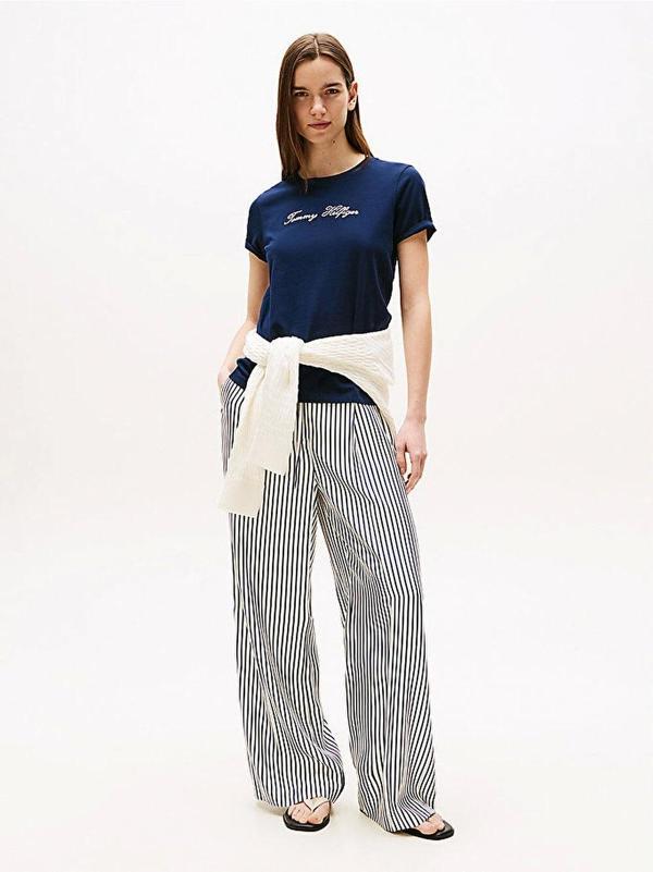 Tommy Hilfiger Kadın Simli Yazı Baskılı Normal Kesim Kısa Kollu Mavi T-shirt WW0WW47210C1G - Image 1