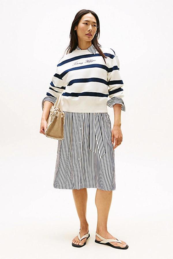 Tommy Hilfiger Kadın Yazı Baskılı Normal Kesim Pike Beyaz Kazak WW0WW457430FG - Image 1