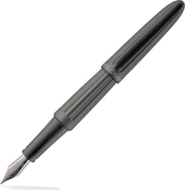 ​​​​​​​Diplomat D40314025 Aero Gri Dolma Kalem, Medium Uç - Image 1