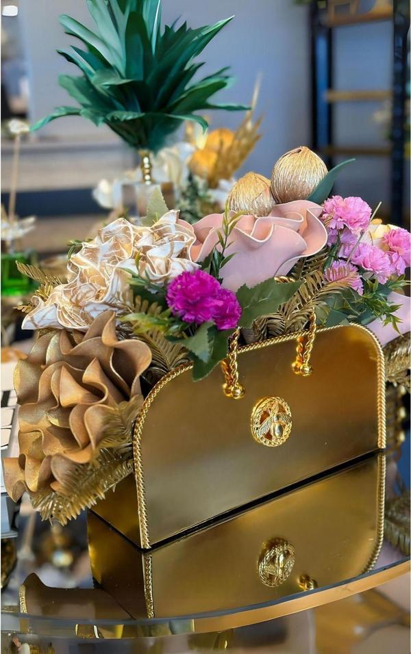 Yaren Style New Lüks Gold Metal Dekoratif Çanta Saksı | Çiçekler Temsilidir. - Image 1
