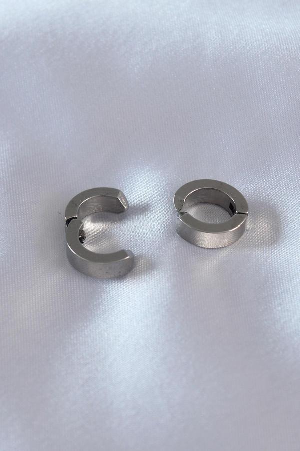 Bakımlı Erkek için Silver Çelik Sıkıştırmalı Küpe - Image 1