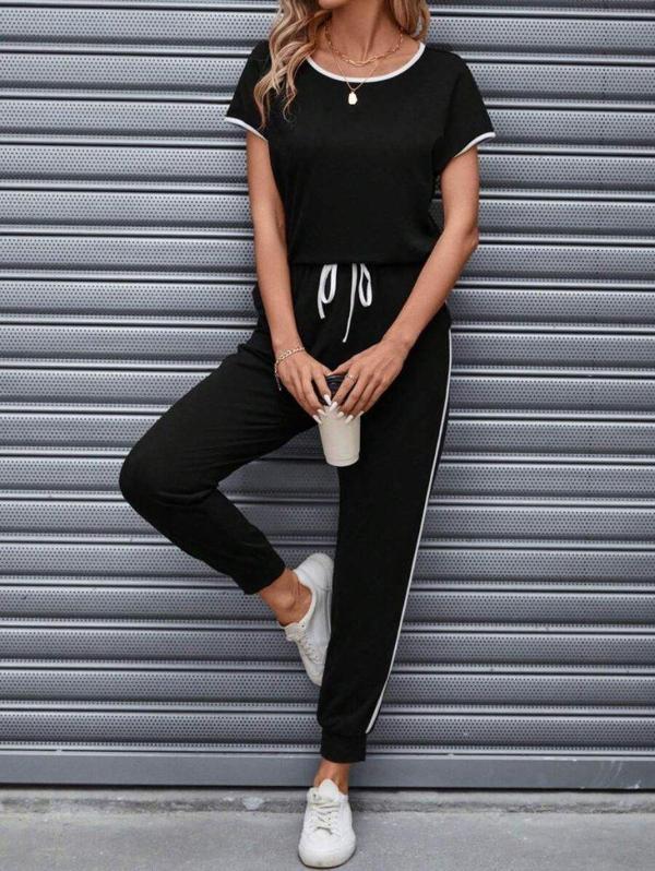 Kadın Kısa Kollu Kayık Yaka Viskon Iki Iplik Bluz Ve Bağcıklı Pantolon Ikili Takım - Image 1