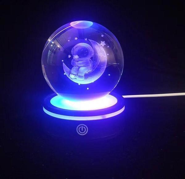 Renk Değiştiren Yeni Nesil Usb li Dönen Cam Küre - Image 1
