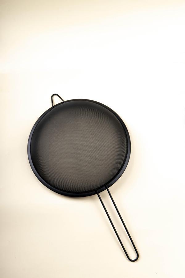 Mirano Saplı Çelik Süzgeç Siyah 26cm - Image 1