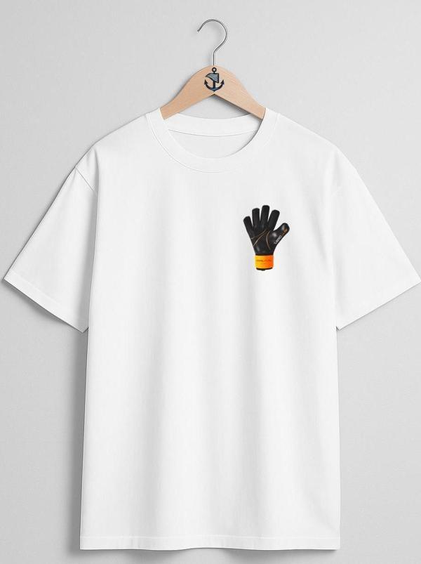 Oversize Glove Goalkeeper, Oliver Kahn Kaleci Eldiveni Cep Tasarımlı Unisex T-Shirt - Image 1