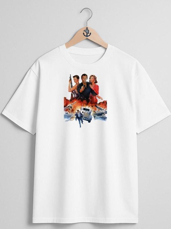 Oversize James Bond Film Series Göğüs Tasarımlı Unisex T-Shirt - Image 1