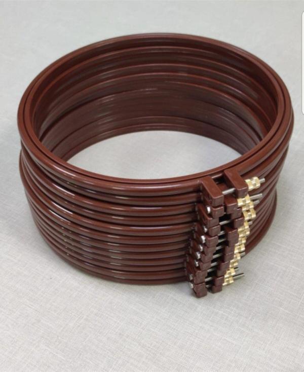 25 Cm 12 Adet Vidali Plastik Nakış Kasnak Oval Kenarlı - Image 1