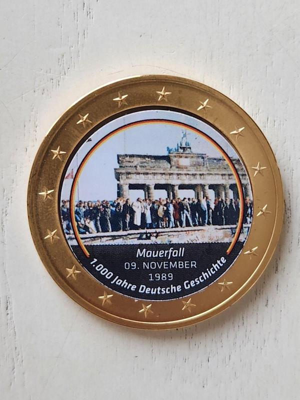 Edi Antik Alman Berlin Duvar Yıkılışı 3.5Cm Madalya - Image 1