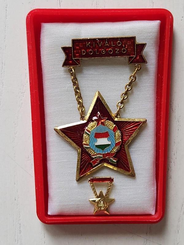Edi Antik Kutusunda Macar İkili Madalya 6Cm. Orijinal Dönem - Image 1