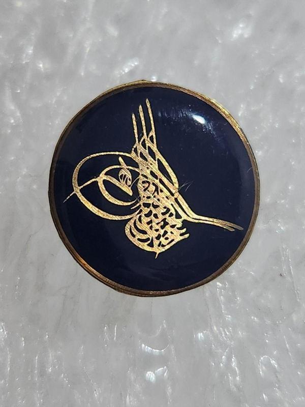 Edi Antik Osmanlı Tuğra Rozet Yakaya Asma Yeri Var. - Image 1