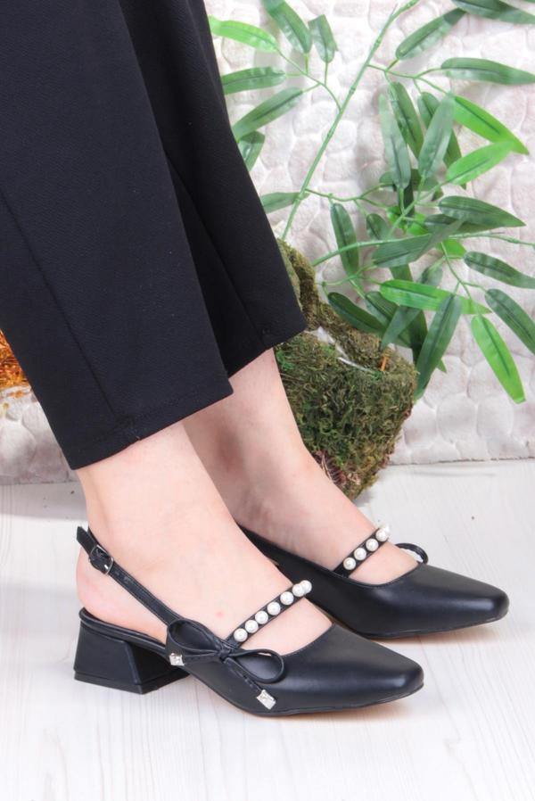 Fort 130 Ceyn İnci Toka Detaylı Şık Ev İş Ofis Rahat Kadın Ayakkabı - Image 1