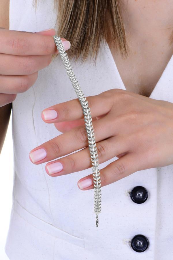 Gümüş rodyumlu zirkon taşlı balık sırtı bileklik [barcode] - Image 1
