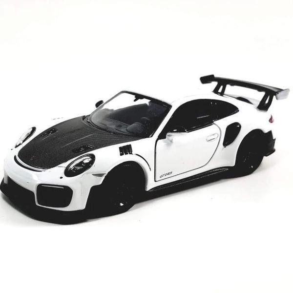 Kinsmart 2010 Porsche 911 GT2 RS Spor Araba - Image 1