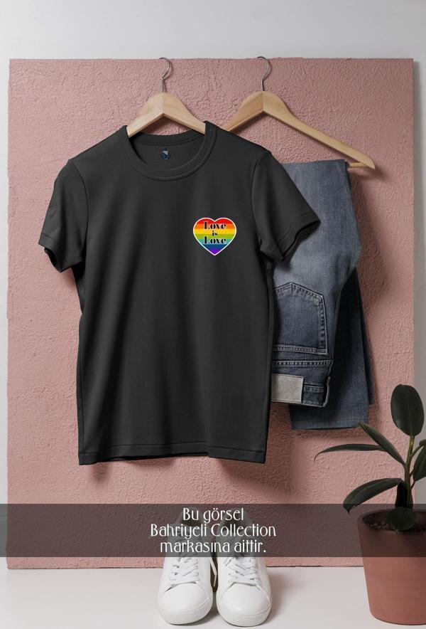 Oversize Lgbt Love İs Love Cep Tasarımlı Unisex T-Shirt - Image 1