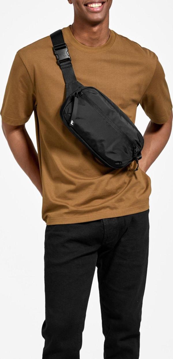 Tomtoc Aviator T33 Siyah 3.5L Aksesuar El Ve Omuz Çantası - T33M1D1 - Image 1