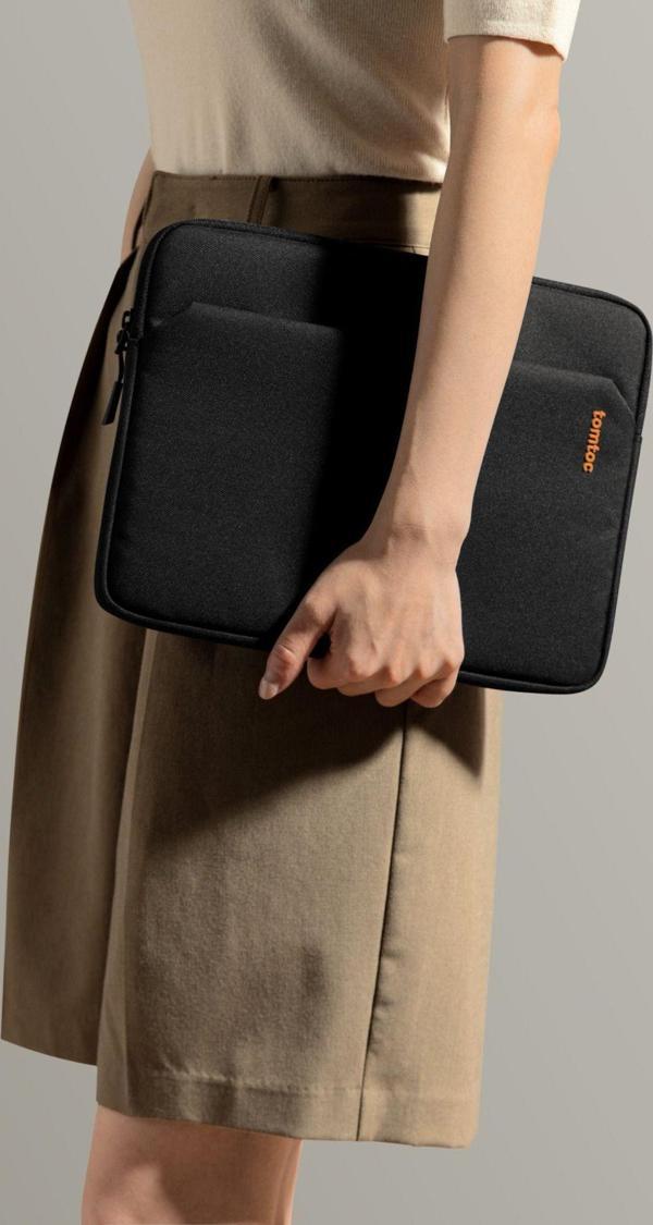 Tomtoc Light B18  12.9 İnç Siyah İpad Pro Kılıfı - B18B1D Uyumlu - Image 1