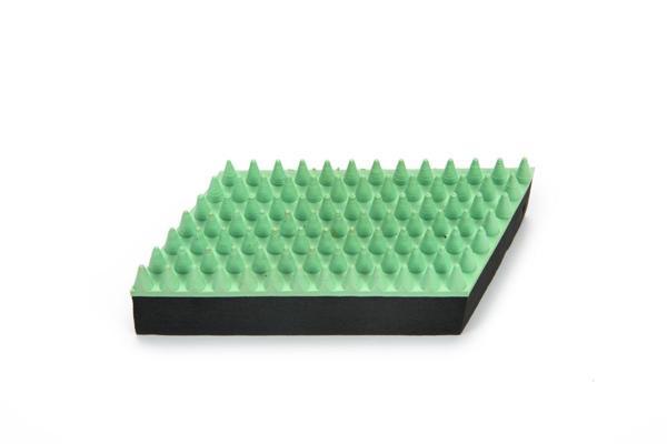 Beeztees Kısa ve Uzun Tüylü Köpek Masaj Fırçası, Kauçuk, Mint Yeşil, S, 13cm, 13x5x3cm - Image 1