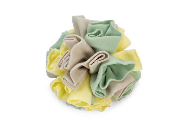 Beeztees Köpek Ödül Saklama Oyuncağı, Top, Polar, Gri/Yeşil, 13cm - Image 1