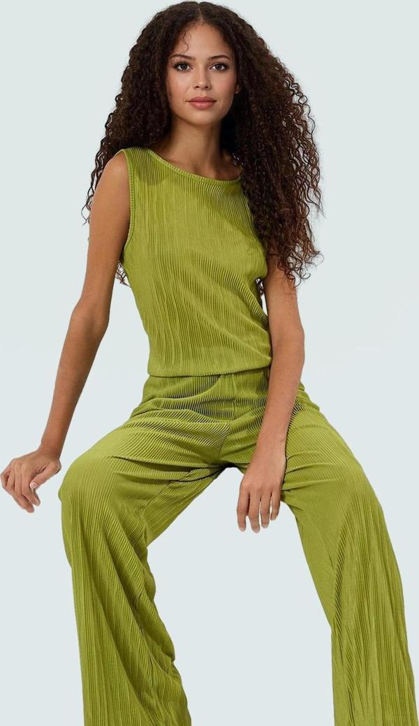 Rahat ve Şık Pilise Örme Pantolon Bluz Takım Polyester Özenle Seçilmiş Konforlu Kesim - Image 1