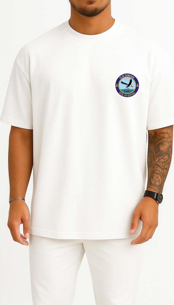 Oversize TCG Giresun F-491 Cep ve Sırt Tasarımlı Unisex T-Shirt - Image 1