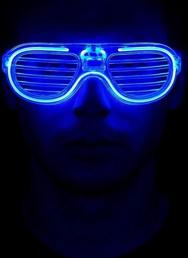 Nessiworld Mavi Led Işıklı Parti Gözlüğü - Neon Glow Şerit Gözlük 3 Modlu - Image 1