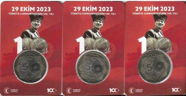 Edi Antik 2023 Cumhuriyet'İn 100.Yılı Hatıra 5 Lira Özel Kırmızı Kitinde 3 Adet Çil - Image 1