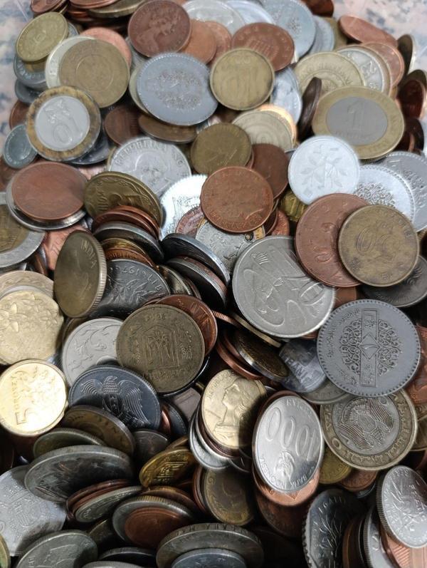Koleksiyon 15 Farklı Karışık Yabancı Madeni Para. *İstek Yoktur* - Image 1
