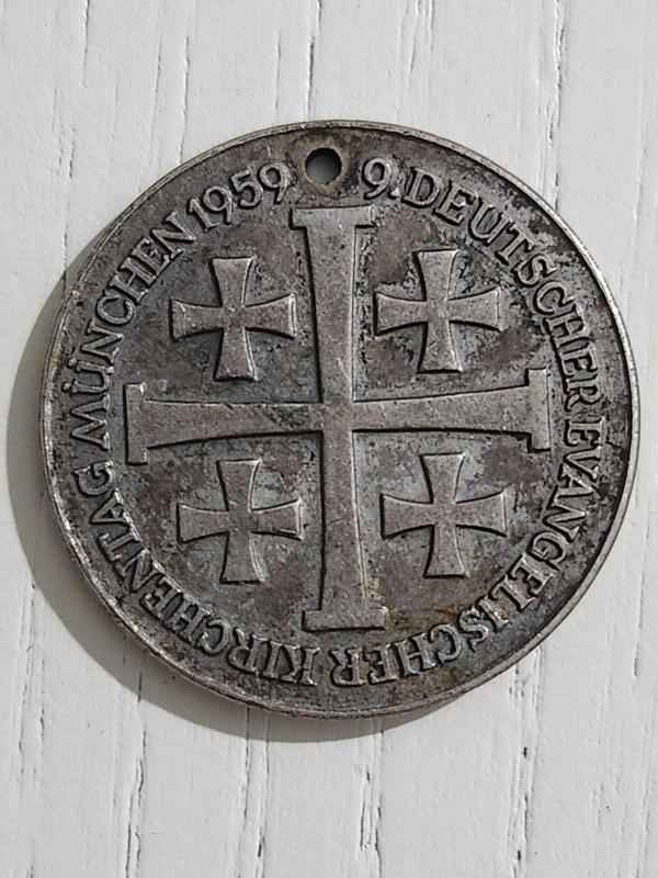 Edi Antik Almanya 9. Evangelist Kilisesi Madalya. 3Cm Çapında Orijinal 1959 Tarihli - Image 1