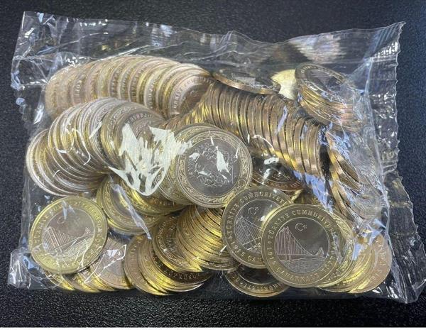 Edi Antik Hatıra Para 2022 Poşetinde Çanakkale Köprüsü Tedavül 1 Lira 100 Adet Çil - Image 1