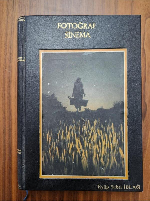 Edi Antik Cildinde Fotoğraf Sinema Dergisi 1986 Ve 1987 Yılına Ait - Image 1