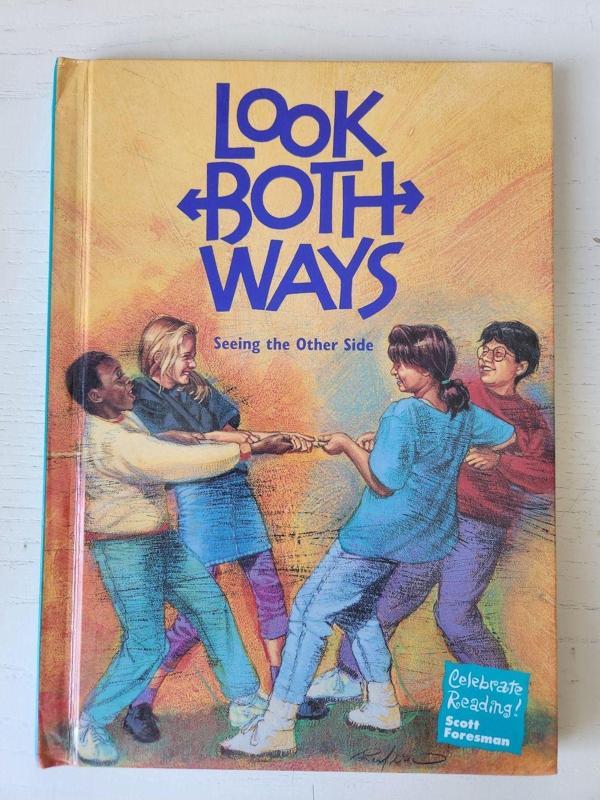 Edi Antik Look Both Ways İngilizce Kitap. 130 Sayfa. Bazı Yerlerinde - Image 1