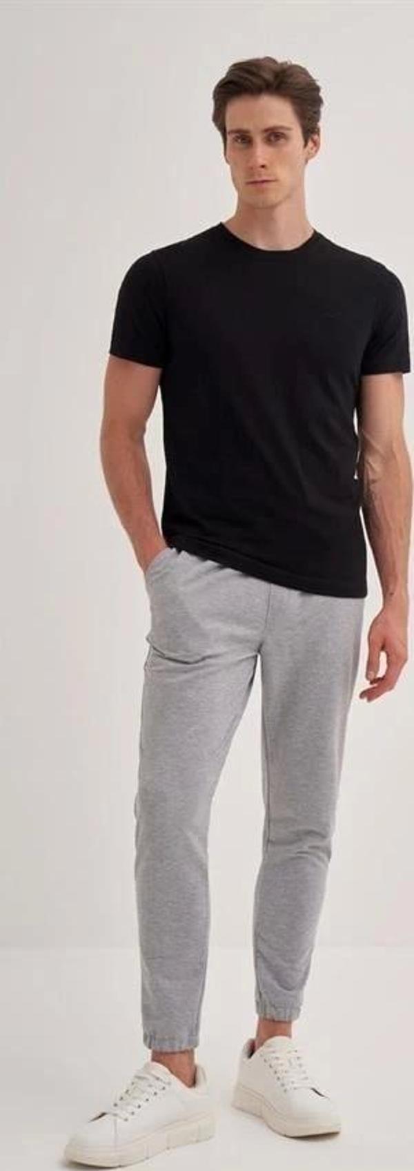 4602 Flamlı Basic Bisiklet Yaka Erkek T-Shirt Siyah - Image 1