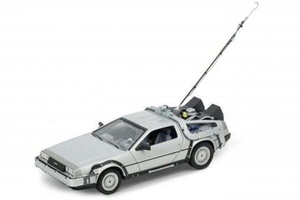 22443 WELLY 1 24 BACK TO THE FUTURE II - Image 1