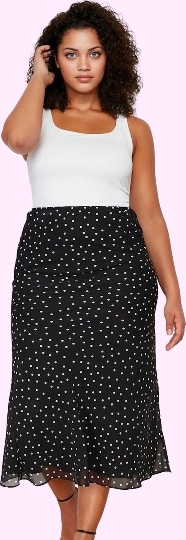 Kadın Maxi Boy Balık Etek Puantiyeli Desen Dokuma Kumaş Günlük Şıklık Yaz Aylarının Vazgeçilmezi - Image 1