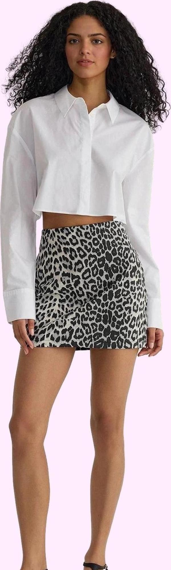 Kadın Mini Boy Leopar Desenli Dokuma Etek Pamuklu Günlük Şıklık Yaz Aylarının Vazgeçilmezi - Image 1