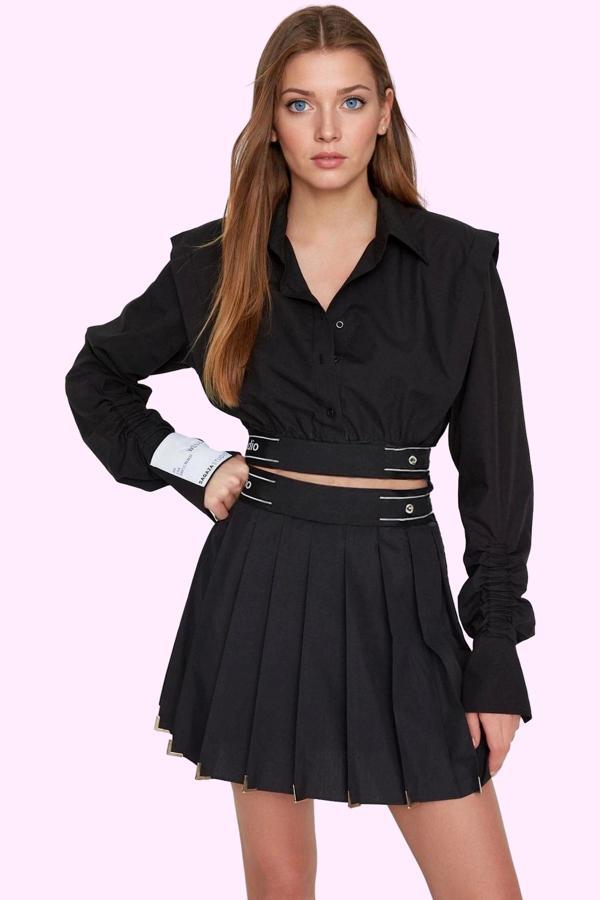 Kadın Poplin Dokuma Mini Etek Metal Aksesuarlı Kemerli A line Günlük Kullanım Modern Tasarım - Image 1