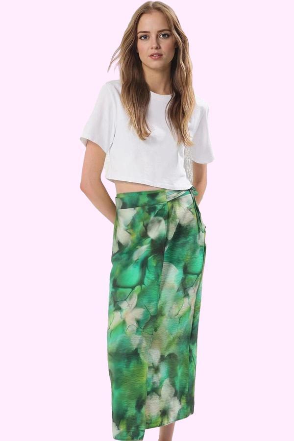 Kadın Midi Boy Batik Desenli Etek Yandan Bağlamalı Sarong Yazlık Günlük Yaz Aylarının Vazgeçilmezi - Image 1