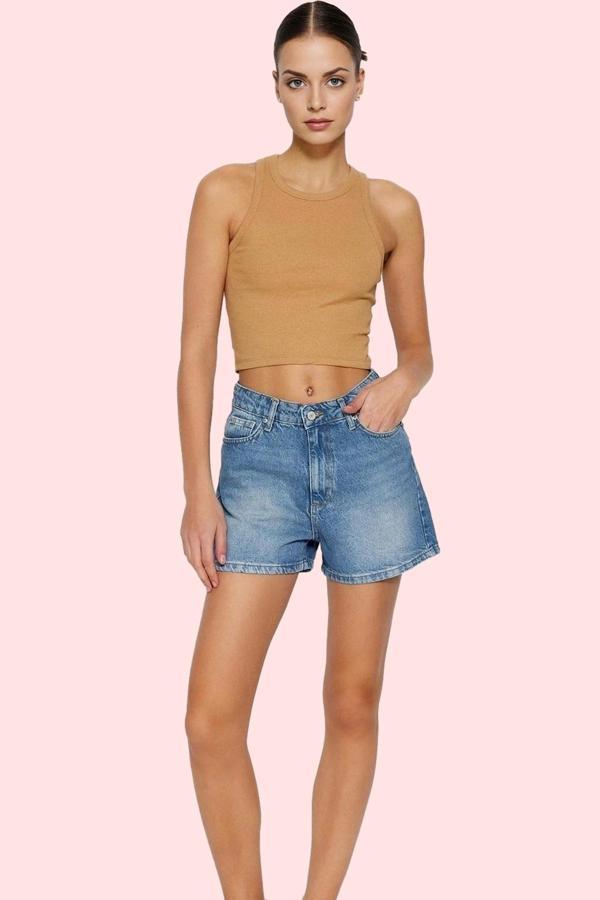Kadın Yüksek Bel City Short Denim Şort Düz Desen Regular Boy Pamuklu Günlük Kullanım Hafta Sonu - Image 1
