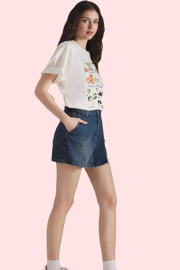 Kadın Denim Şort Etek Normal Bel Düz Desen Yaz Aylarının Vazgeçilmezi Stilin Buluştuğu Yer - Image 1