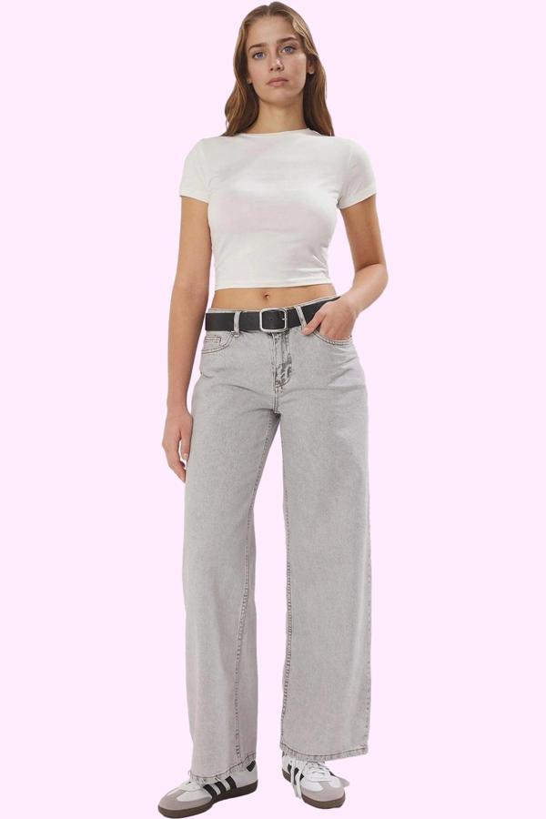 Kadın Düşük Bel Boru Paça Jean Pamuklu Günlük Stil Modern Tasarım Yaz Aylarının Vazgeçilmezi - Image 1