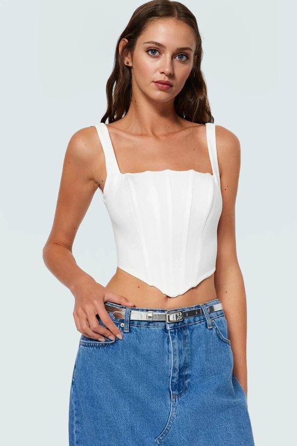 Dokuma Polyester Korse Bluz Fitted Kalıp Kolsuz Crop Şık Görünüm Seçkin Malzeme Konforlu Kesim - Image 1