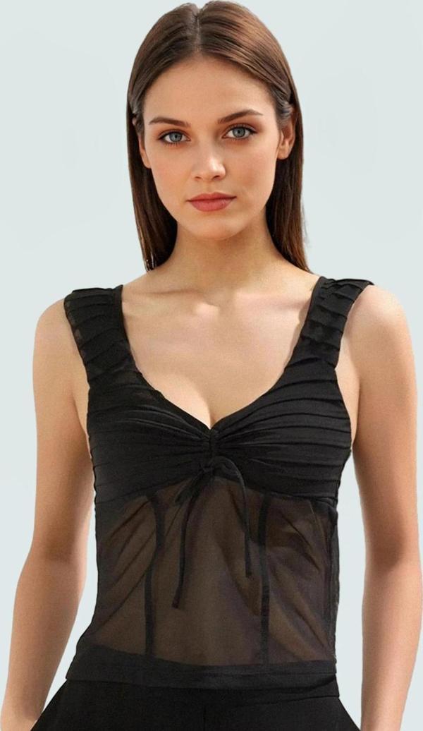 V Yaka Fırfırlı Tül Örme Bluz Yazlık Şık Tasarım Modern Stil Yüksek Kalite Kaliteli İşçilik - Image 1