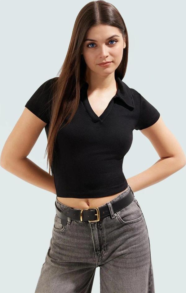 Viskoz Ribana Örme Bluz Crop Polo Yaka Fitted Rahat Kullanım Premium Kalite Modern Stil - Image 1